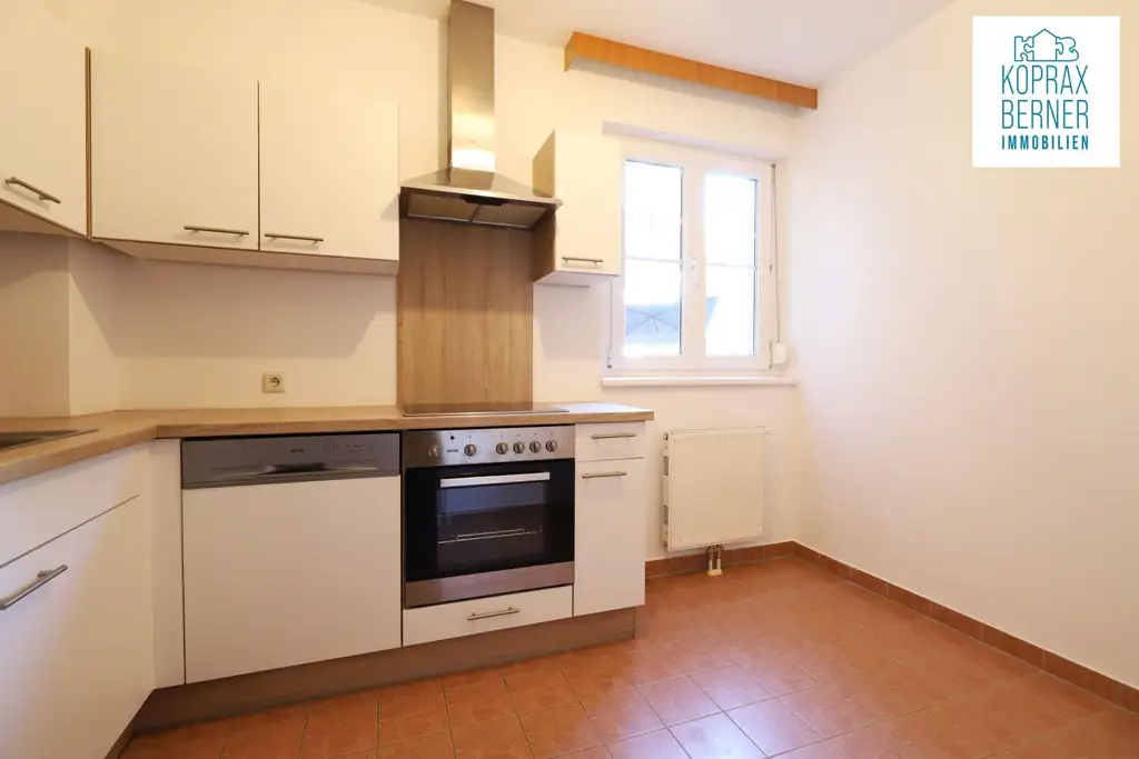 Ruhige Zwei-Zimmer Wohnung inkl. Parkplatz