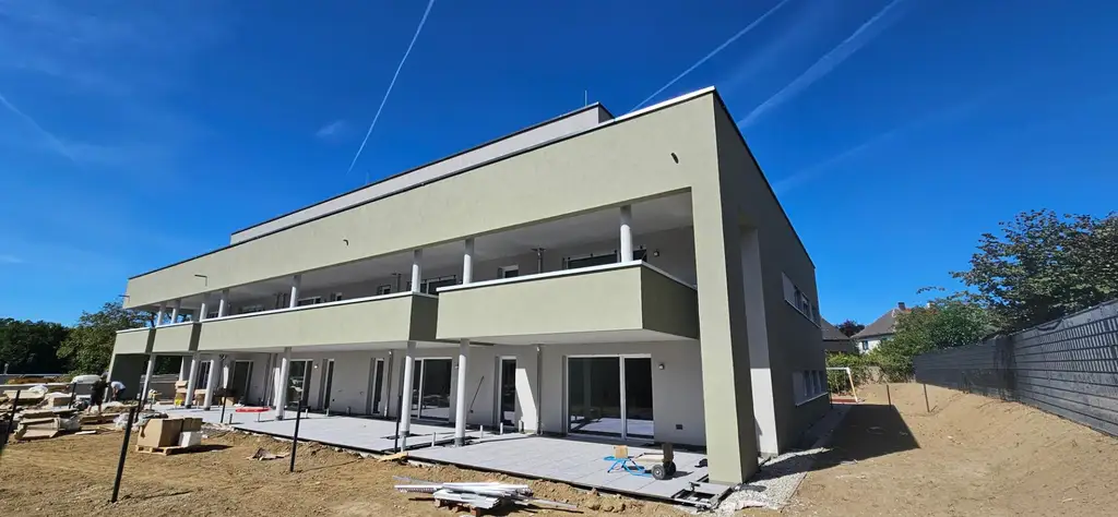 Barrierefreie NEUE 3-Zimmer-Wohnung mit Loggia