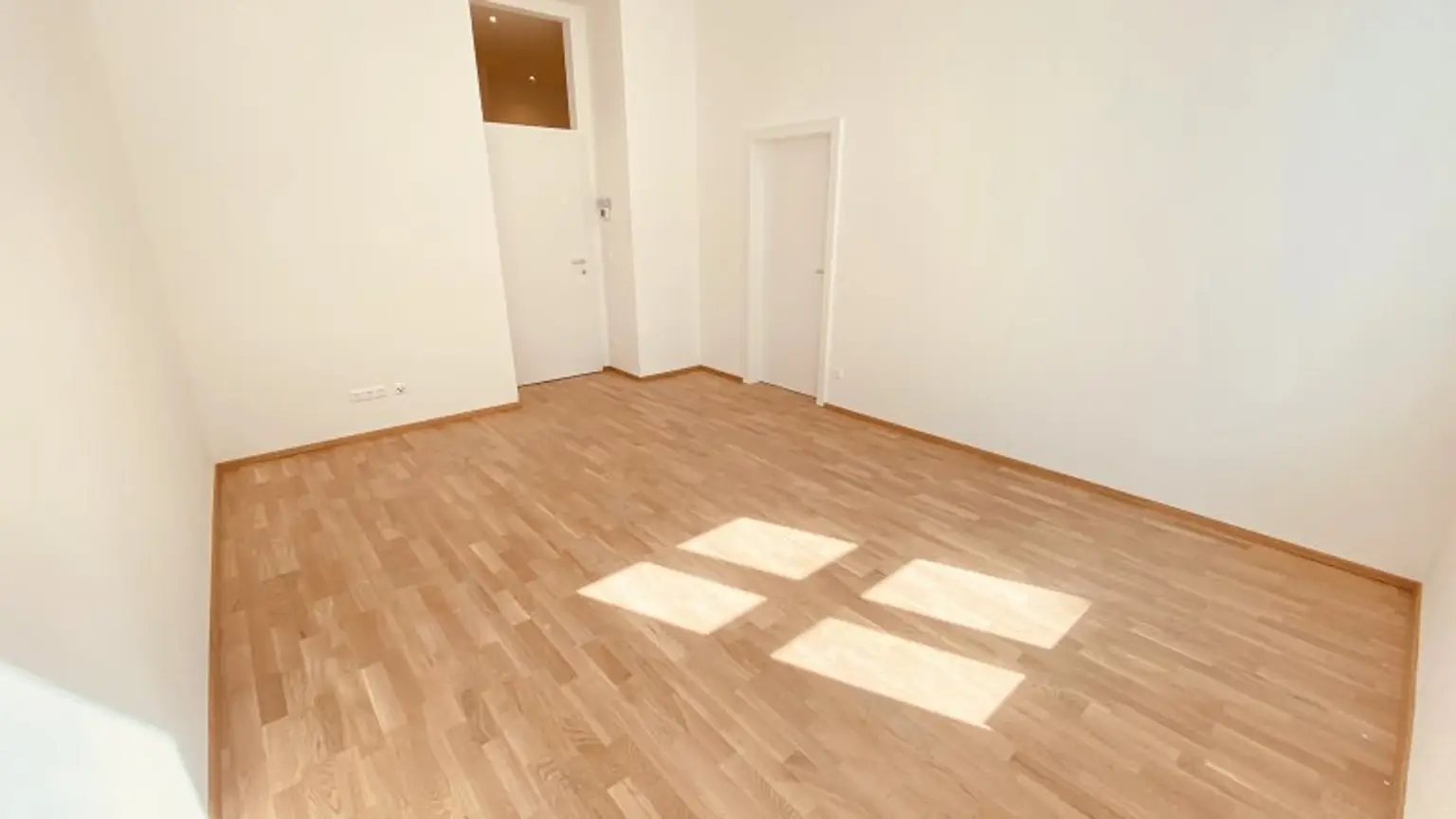 Geschmackvoll ca. 50m² 2.Zimmer, Erdgeschoß, Barrierefrei, NäheU4/U6