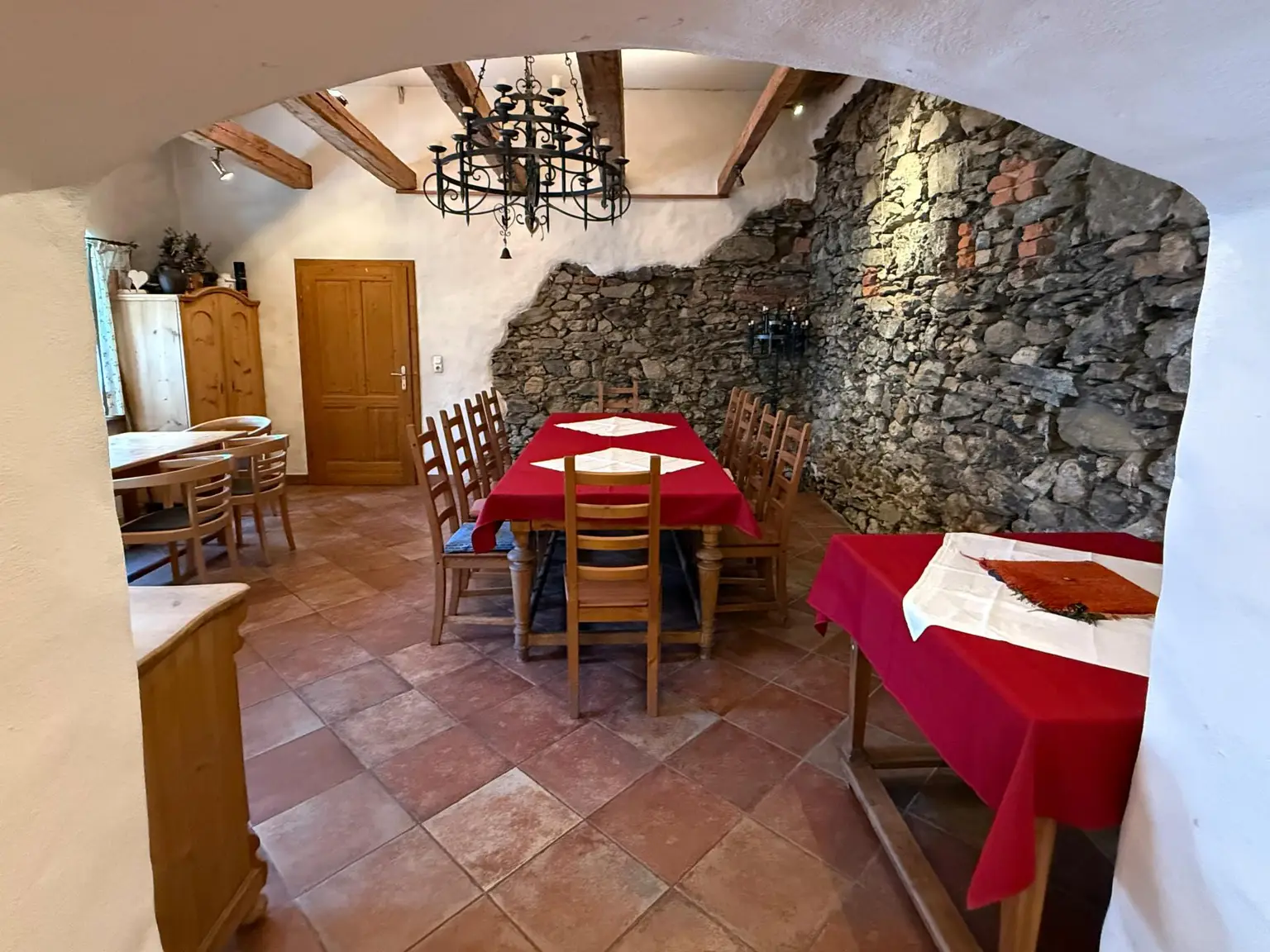 Gasthaus / Weinstube "WEINECK" im Yspertal zu erwerben!