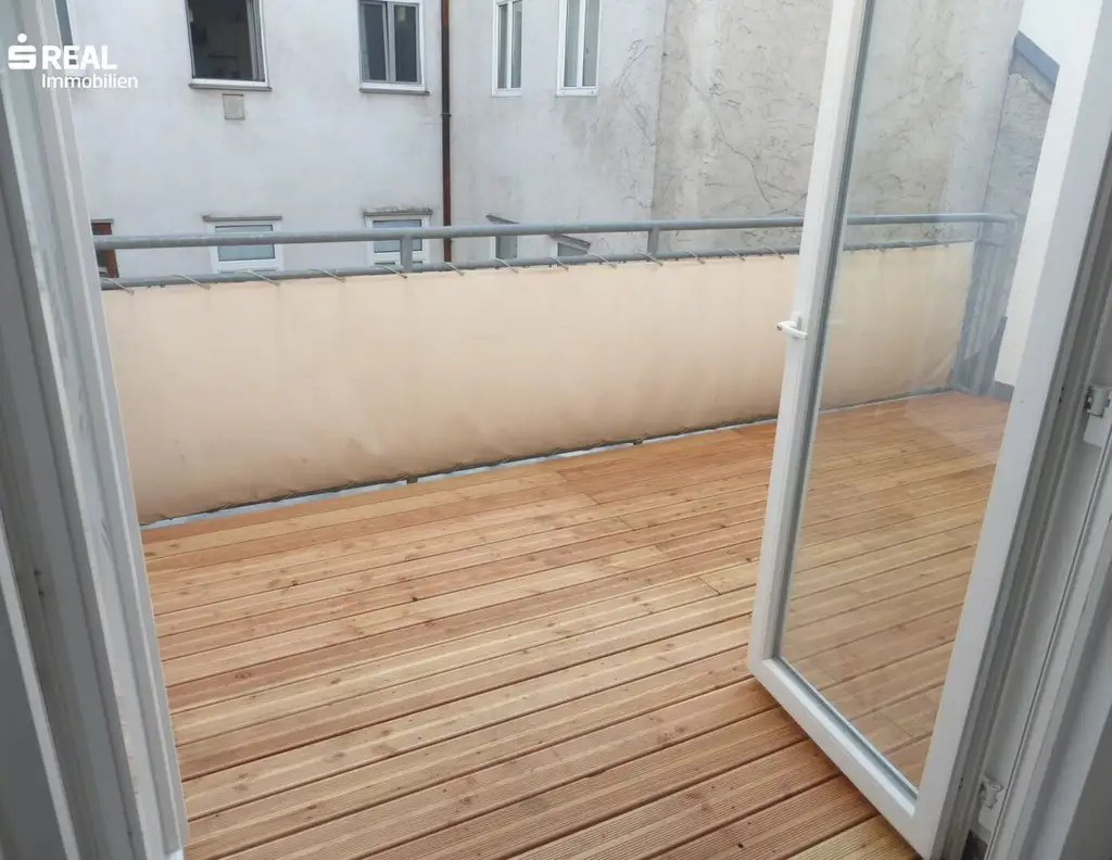 Modernes City-Apartment mit Terrasse im 1. Dachgeschoß - ruhige, attraktive Lage im 6. Bezirk