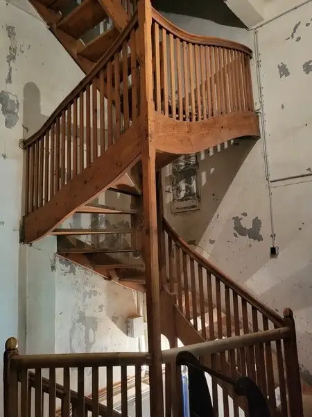 Renaissance-Schloss auf 15 ha Grund – seltene Gelegenheit für touristische Nutzung oder Family Office