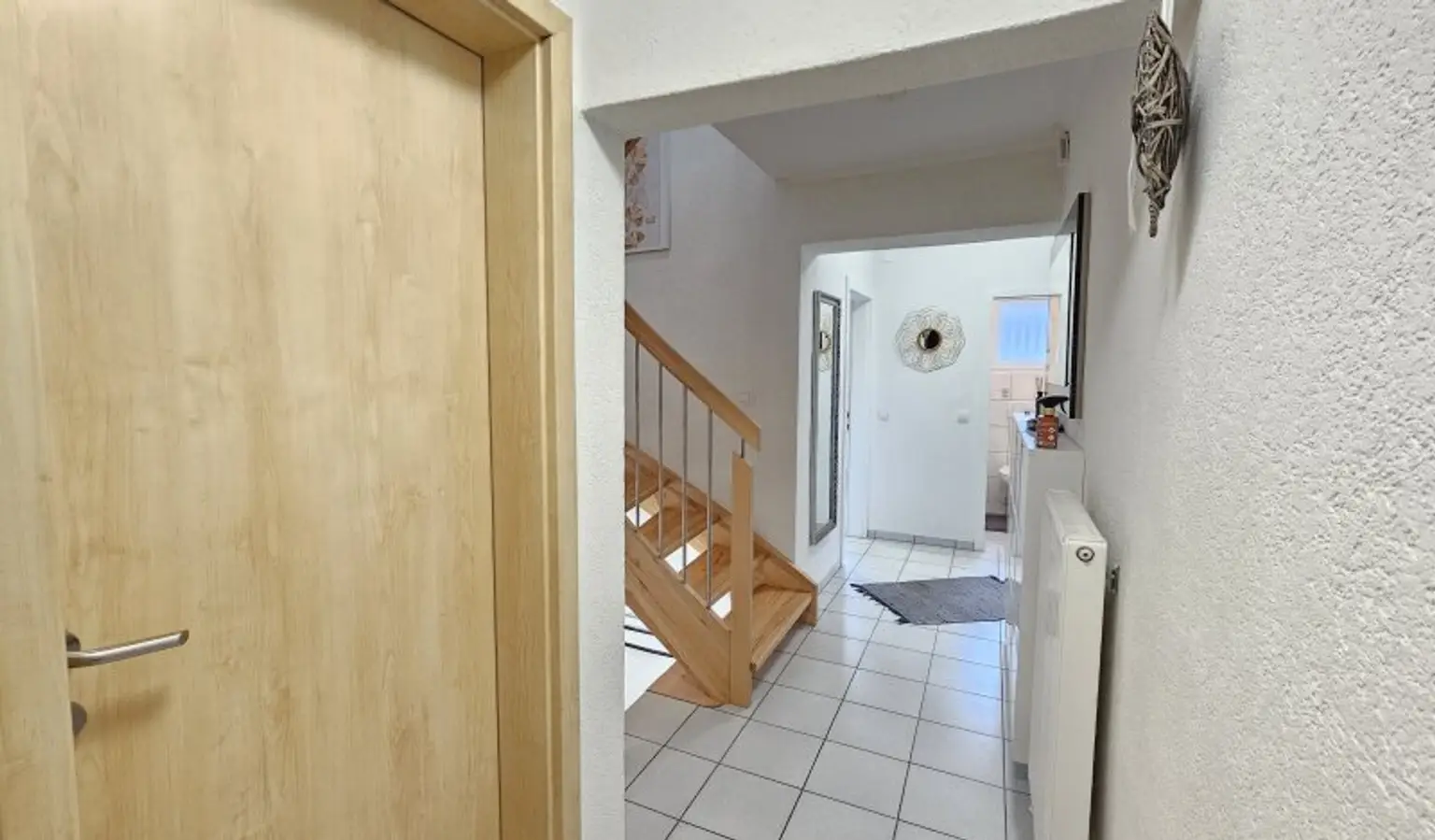 Traumhaftes Einfamilienhaus in Baldramsdorf: Platz für Familie und Freizeit!