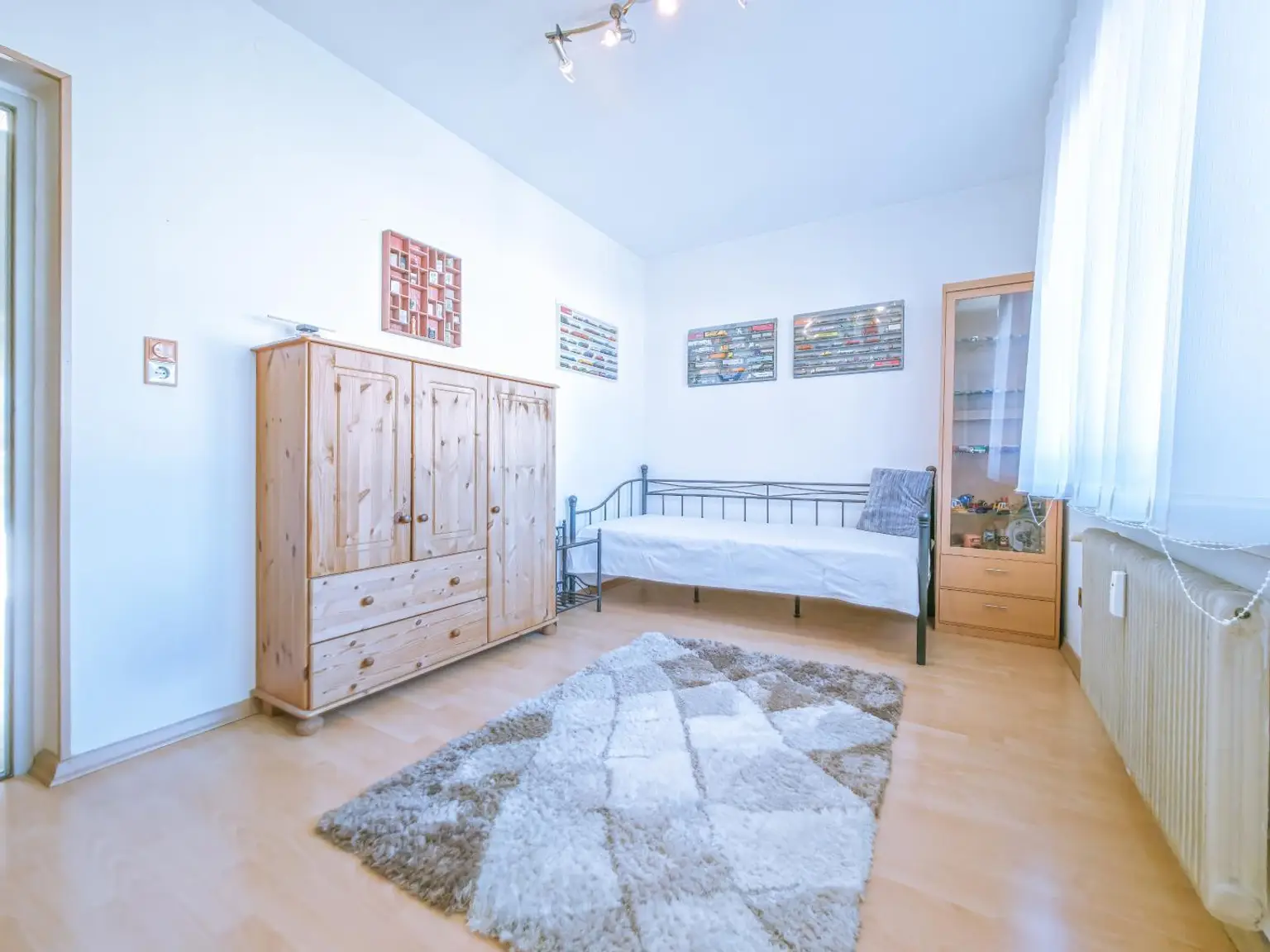 Schlafzimmer 2