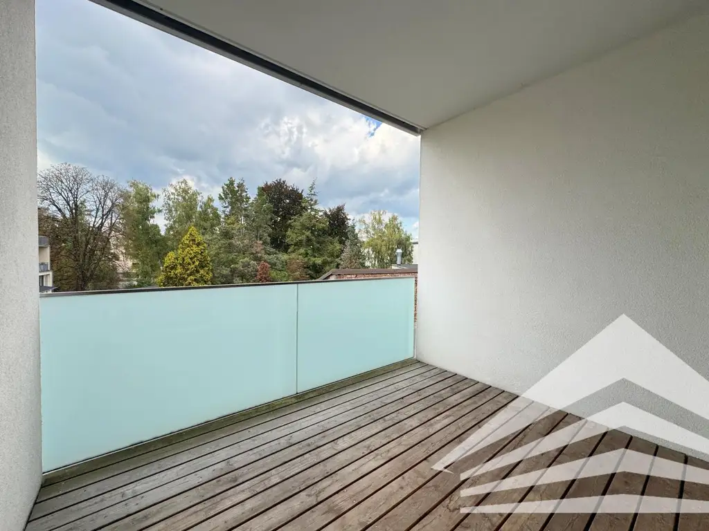 Moderne 2 Zimmerwohnung mit Küche und Loggia im Linzer Stockhofviertel