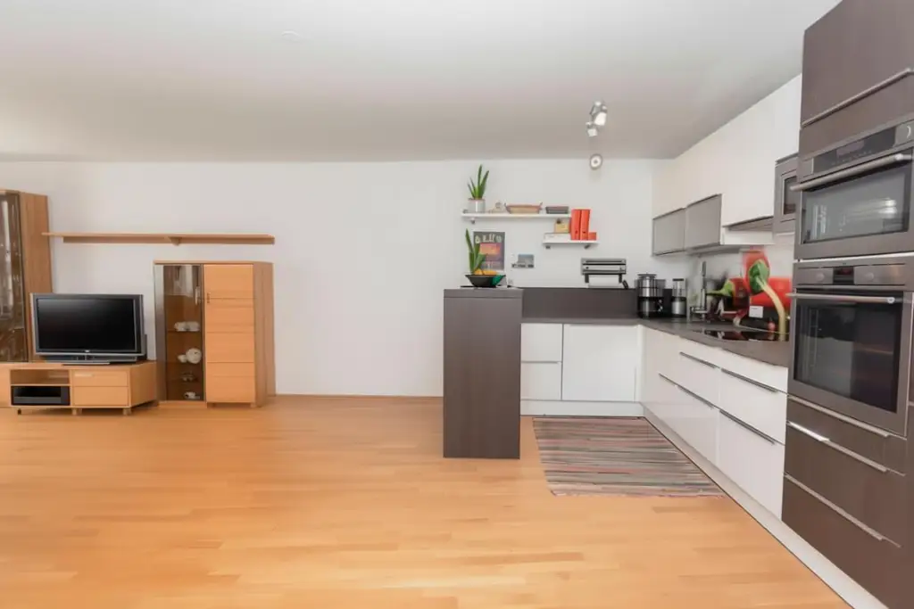 Komplett hof- und südseitige Maisonette mit 115m² Eigengarten