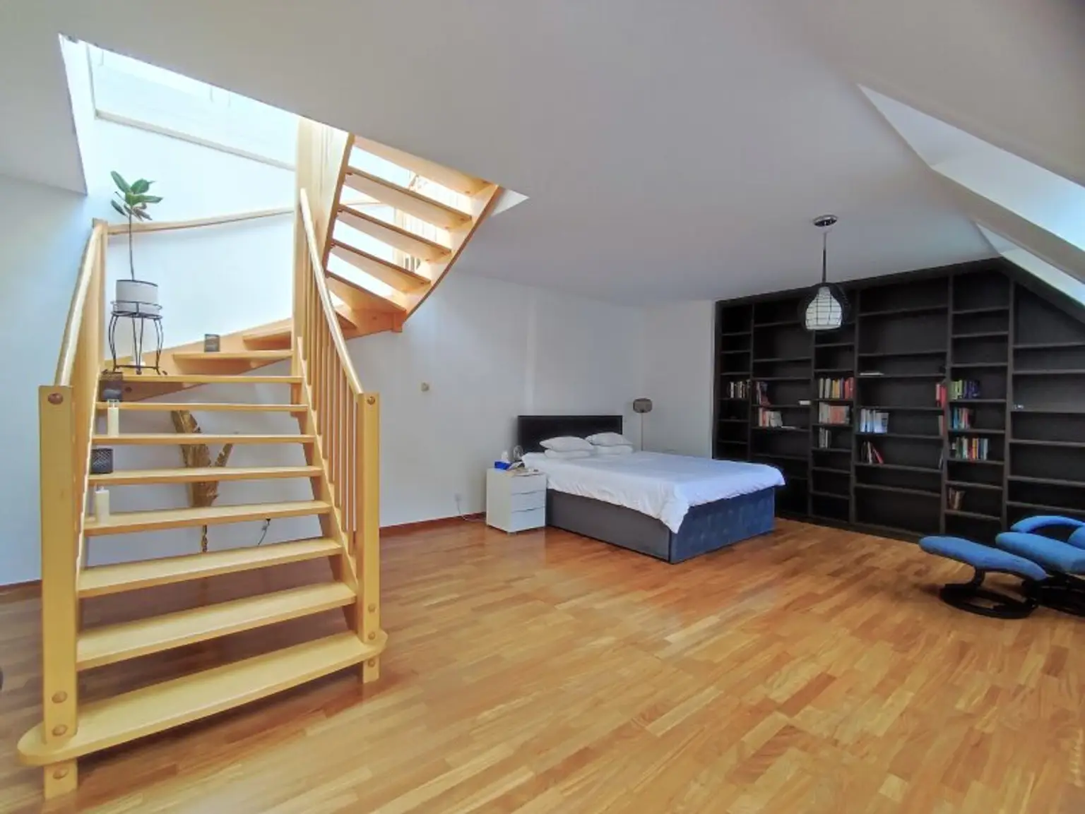 LOFTARTIG - Chice Terrassenwohnung im trendigen 7ten