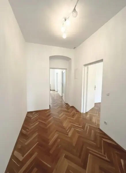 Top-Angebot! Helle 3-Zimmer-Altbauwohnung mit klassischem Wiener Flair!