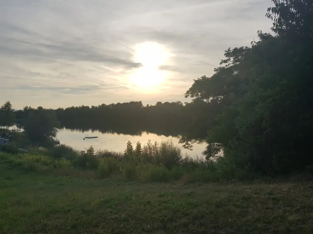 PERFEKTES, MODERNES, NEUES TRAUMHAUS IM ERSTBEZUG AM FELSER SEE