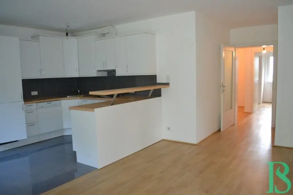 Exklusive Lage beim Küniglberg! Terrassenwohnung - Sonne, Wiese, Ruhe!