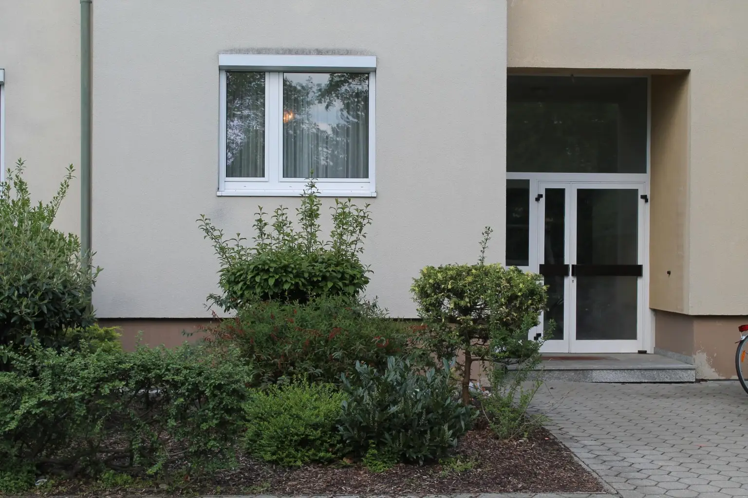 ETW 2000 Stockerau - Außenansicht