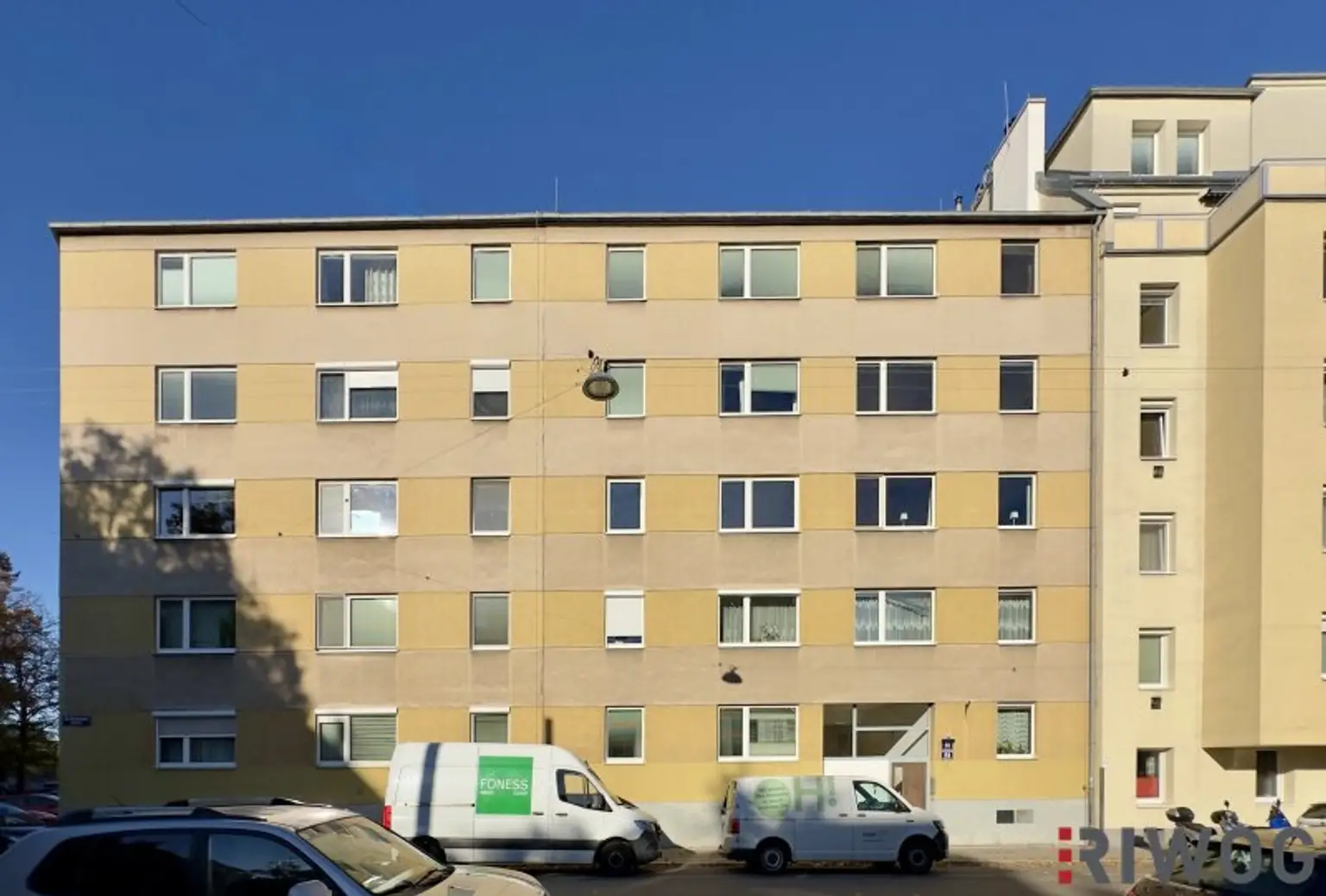 ERSTBEZUG nach Sanierung I Großzügige 3 Zimmer Wohnung in Alte Donau Nähe I Tischler Einbauküche inkl. Siemensgeräte I Gratis Miele Waschtrockner bei Kauf bis 31.12.25