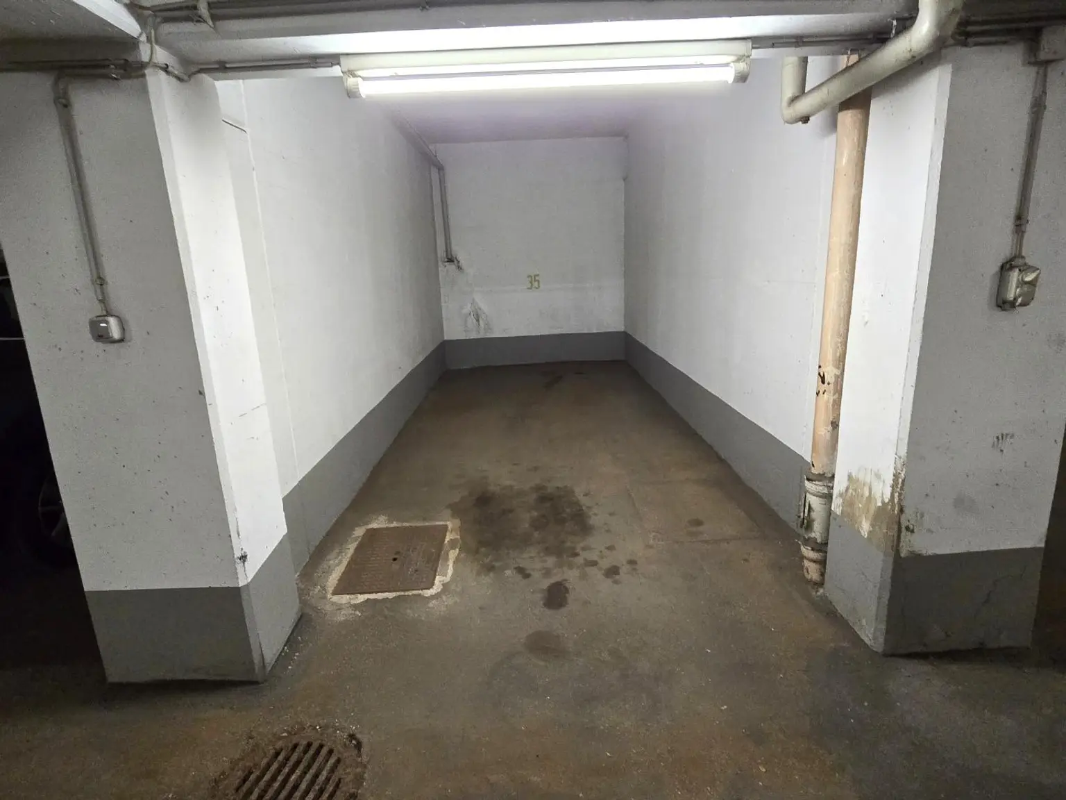 LAGE, LAGE, LAGE... 51 m² Wohnung in NEUWALDEGG - sanierungsbedürftig