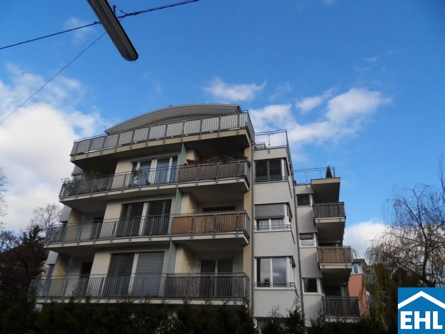 Großzügige 4 Zimmerwohnung mit Freiflächen am Kaasgraben