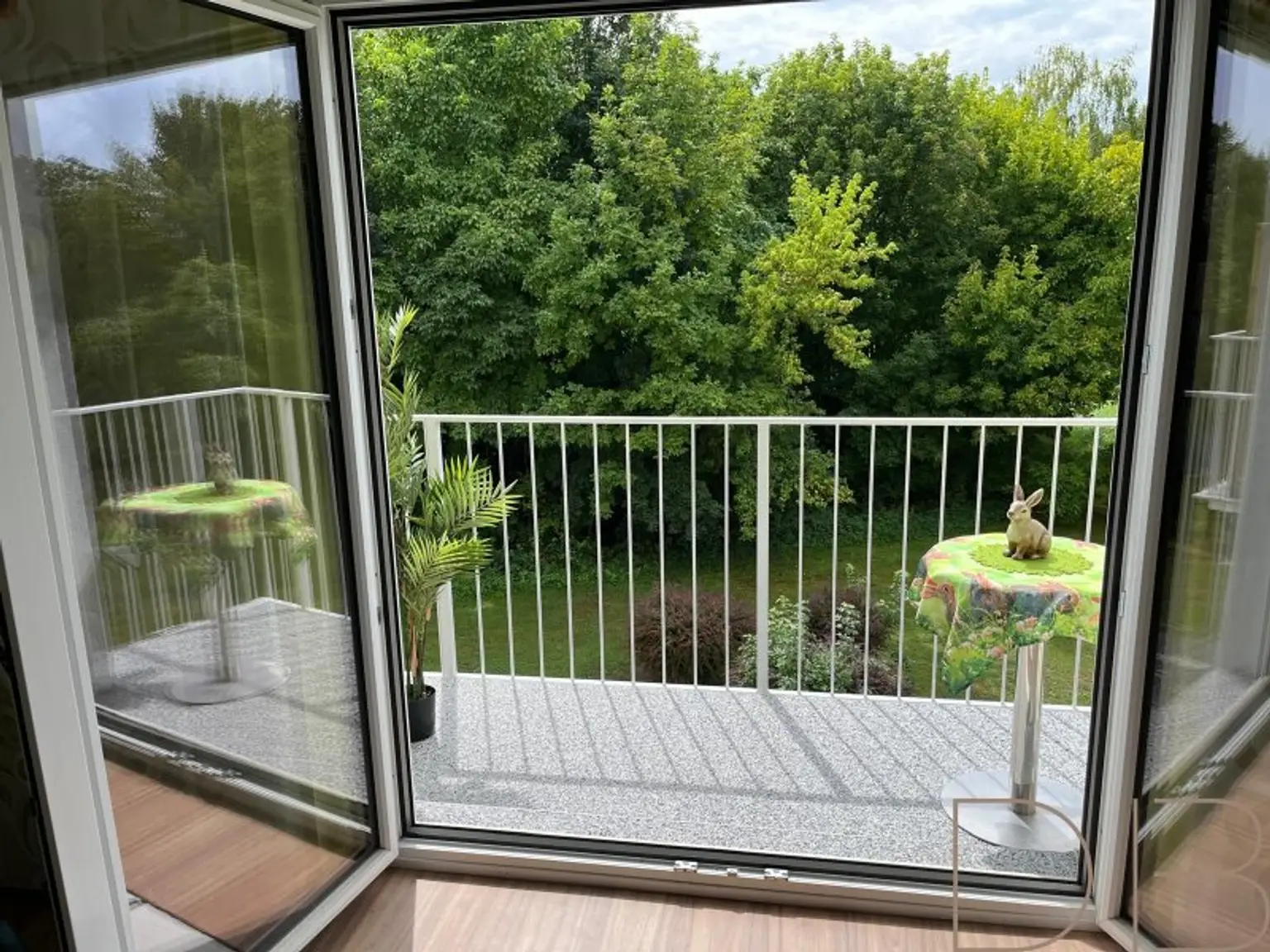 DB IMMOBILIEN | 3 Zimmerwohnung mit Balkon und Parkplatz - bezugsbereit!