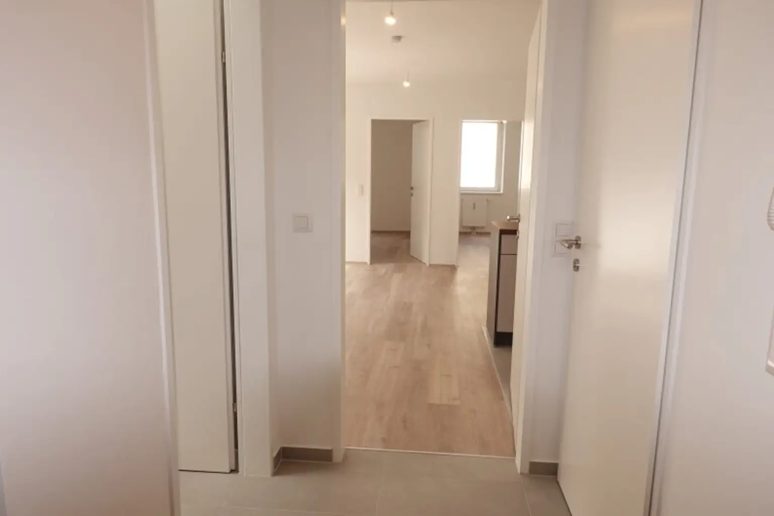 Perfekte, sonnige 3 Zimmer Neubauwohnung