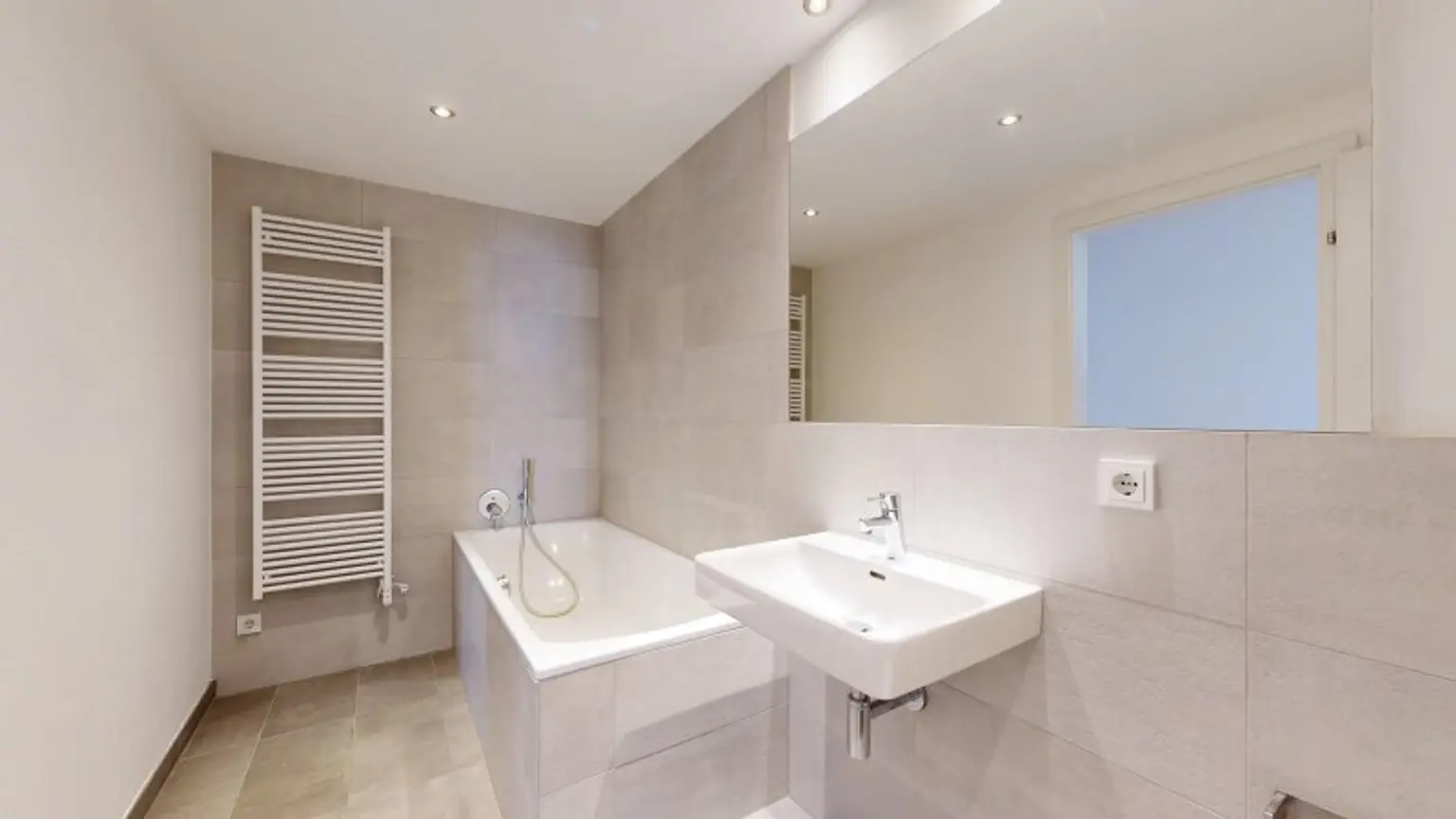 Badezimmer 1