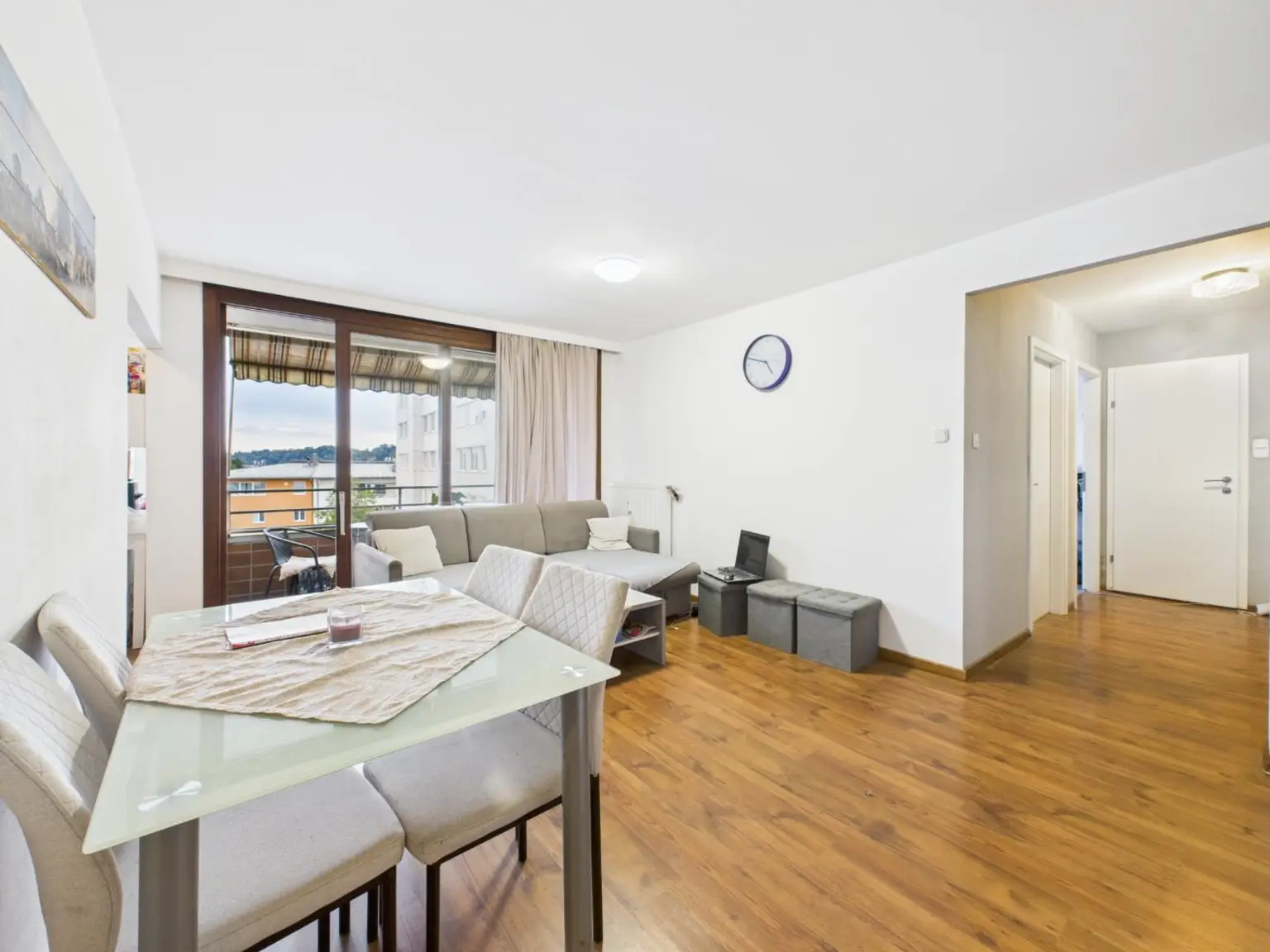 Wohn- und Essbereich 3