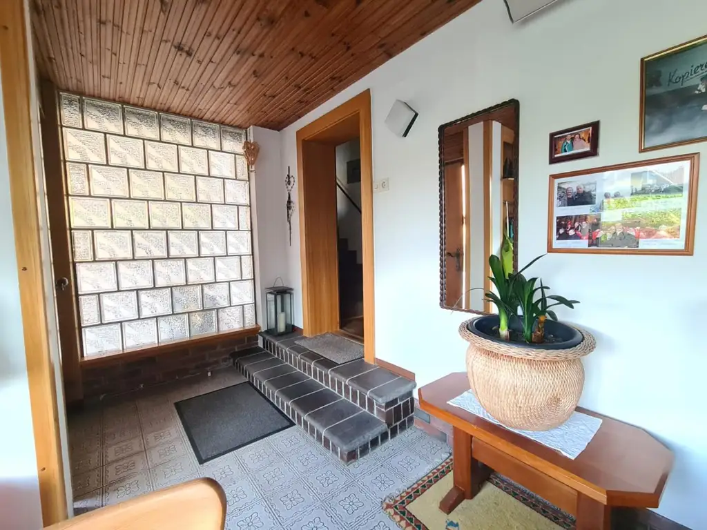 Einfamilienhaus mit wunderschöner Außenanlage in Tainach