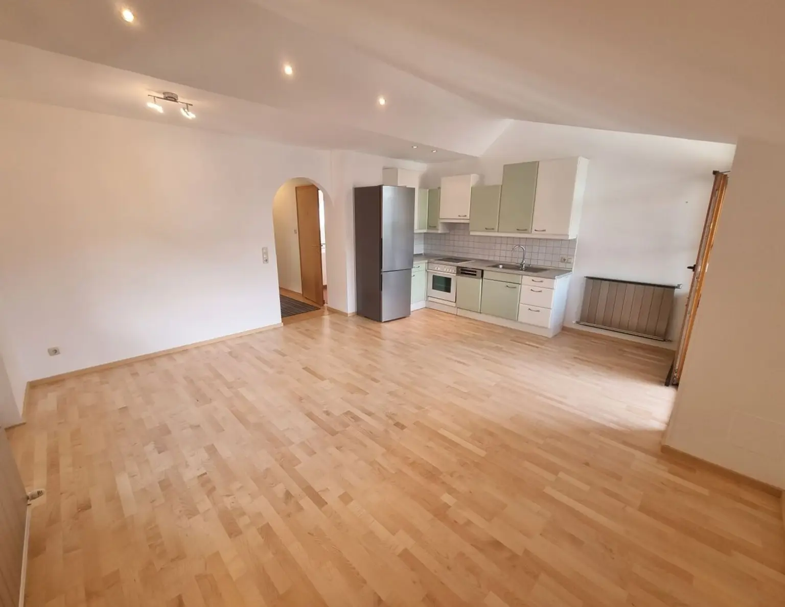 2,5 Zimmer Wohnung mit Balkon in Goldegg-Weng