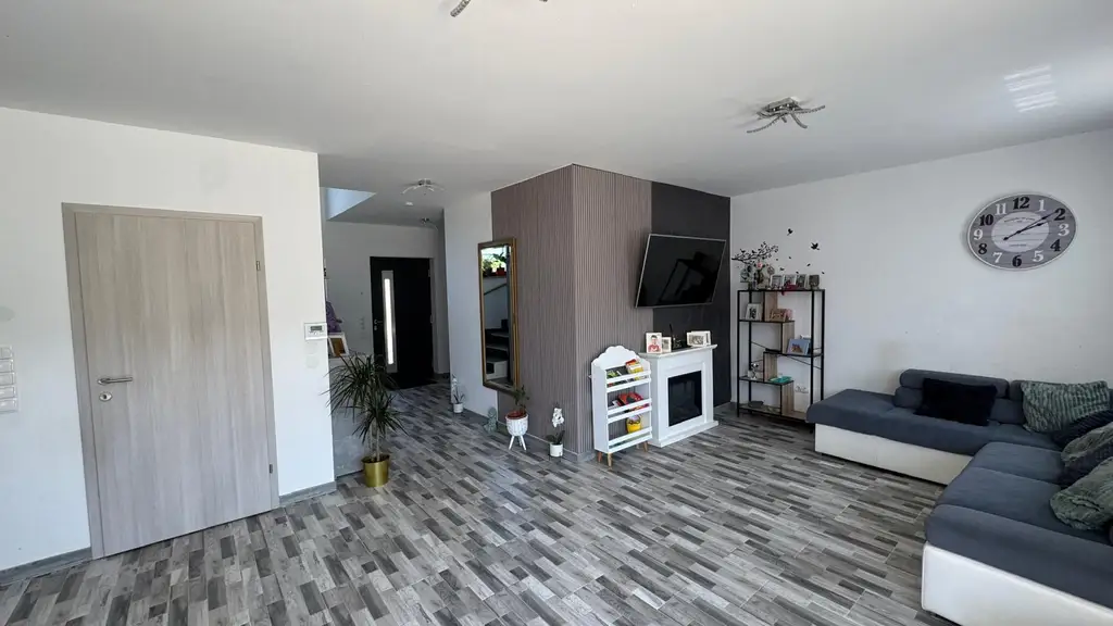 Modernes, hochwertiges Neubauhaus in ruhiger Lage nahe Autobahnauffahrt Mooskirchen