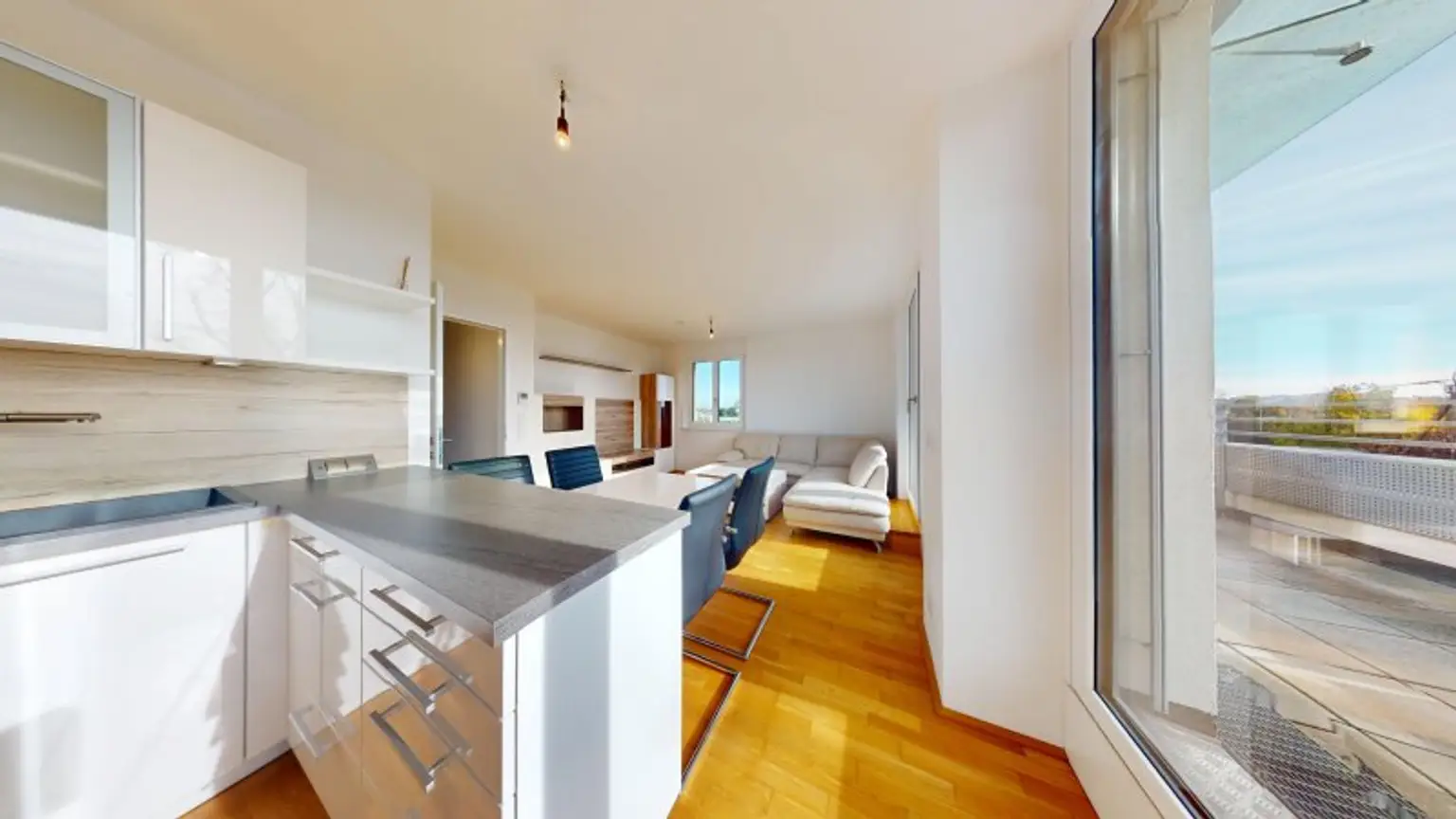 Schöner geht eine 3Zi-Dachterrassenwohnung nicht!