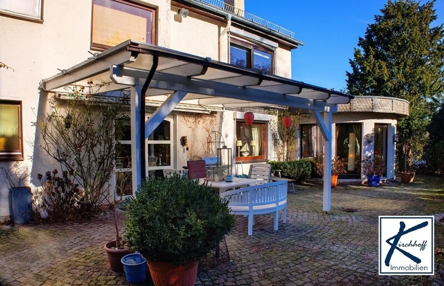 VERKAUFT! Eine Wohngalerie zum Verlieben. Einfamilienhaus mit viel Platz und Charisma!
