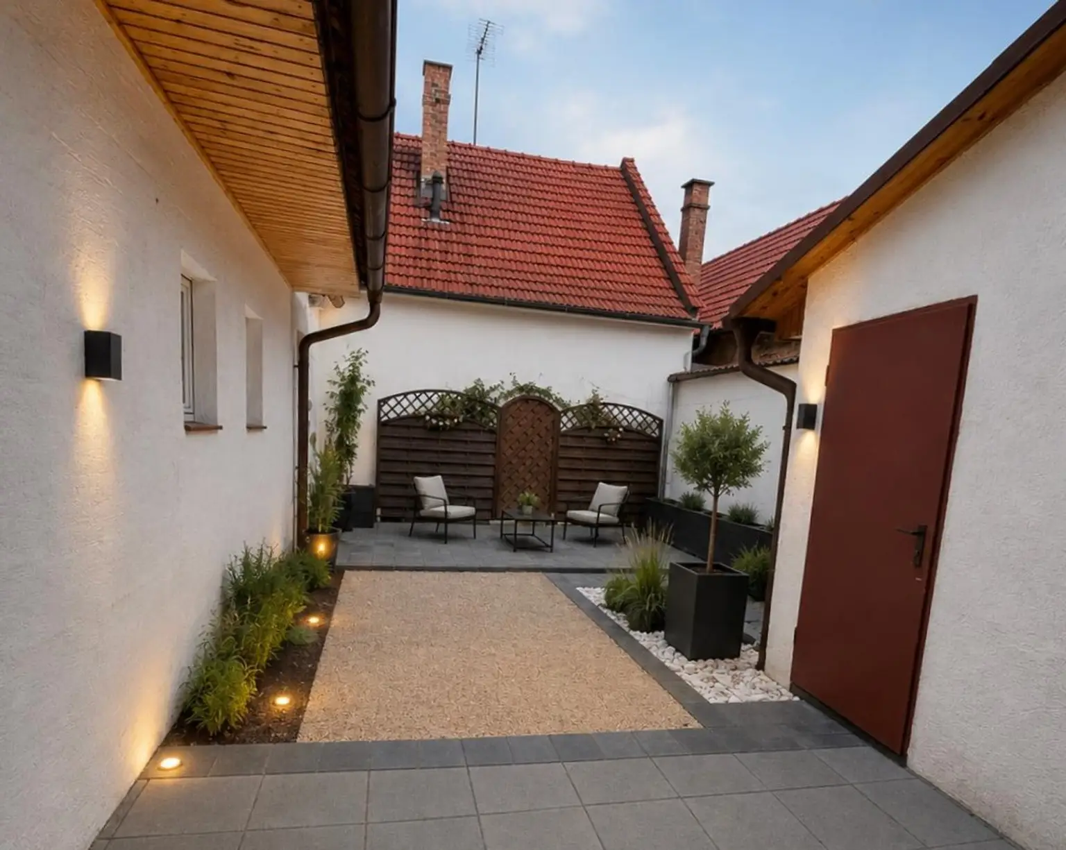 Gemütliches Bauernhaus mit romantischem Innenhof