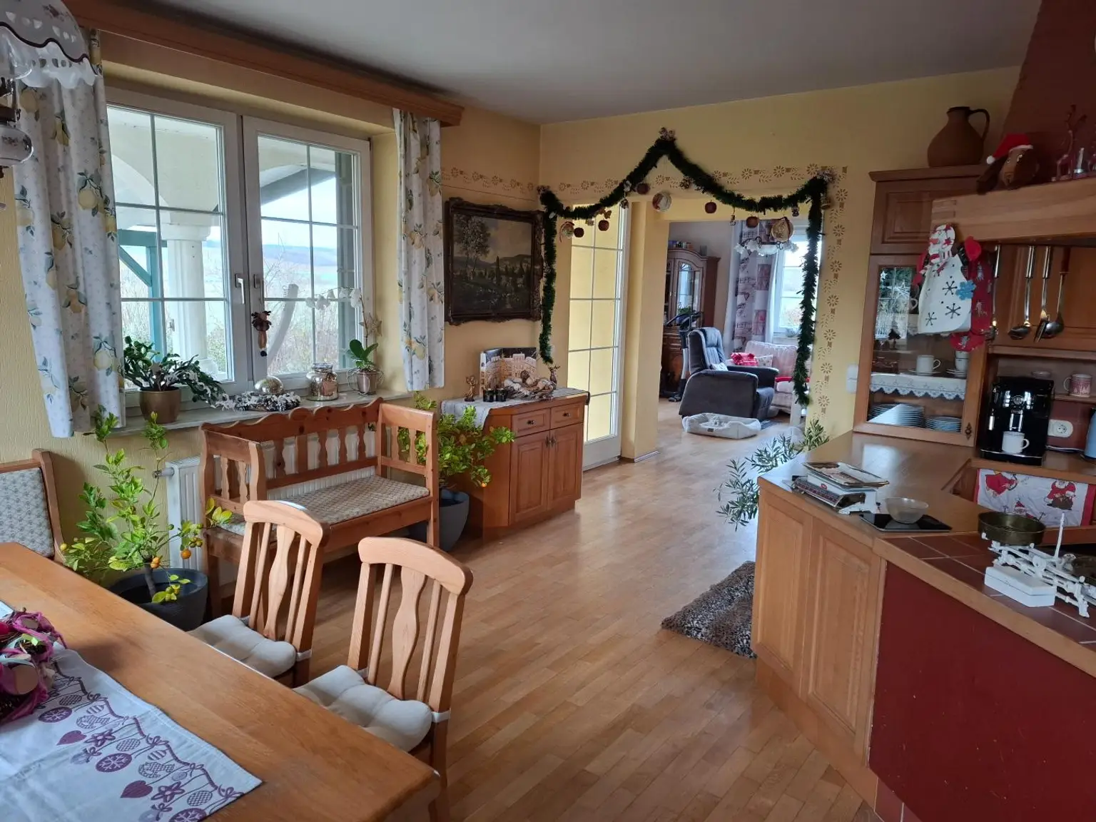 Blick Richtung Wohnzimmer