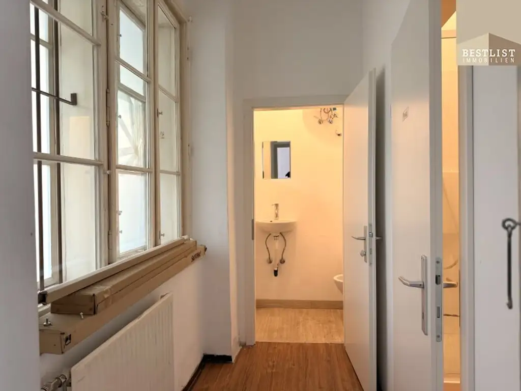 Attraktives Zinshaus mit Gewerbefläche und Wohnmöglichkeit in bester Lage!