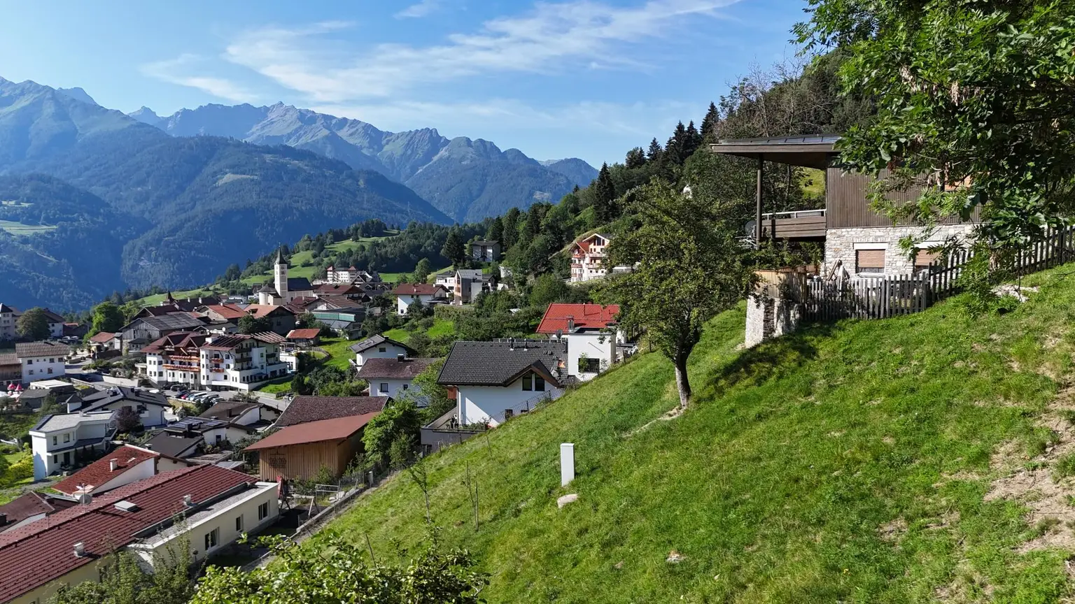 Ladis - Grundstück-Aussicht