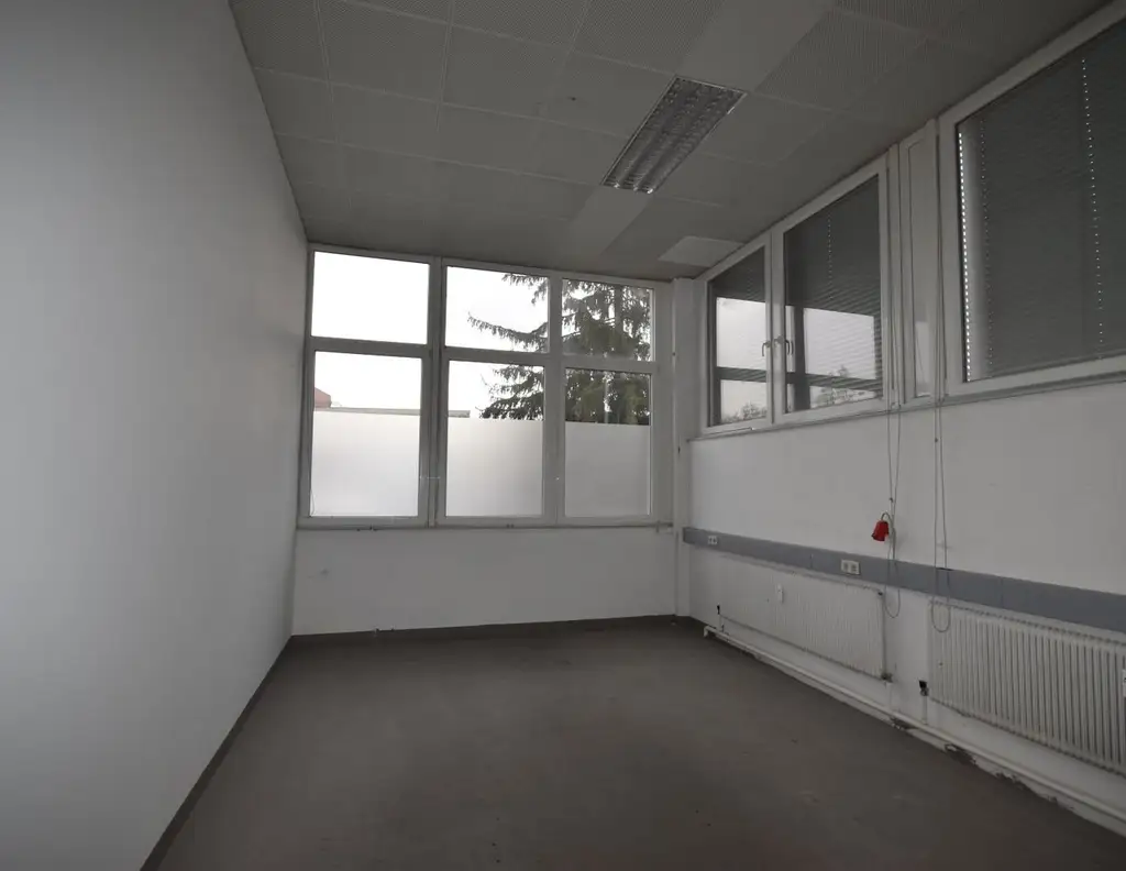 "BETRIEBSOBJEKT mit BÜRO und LAGER in Bergheim mit guter Anbindung"