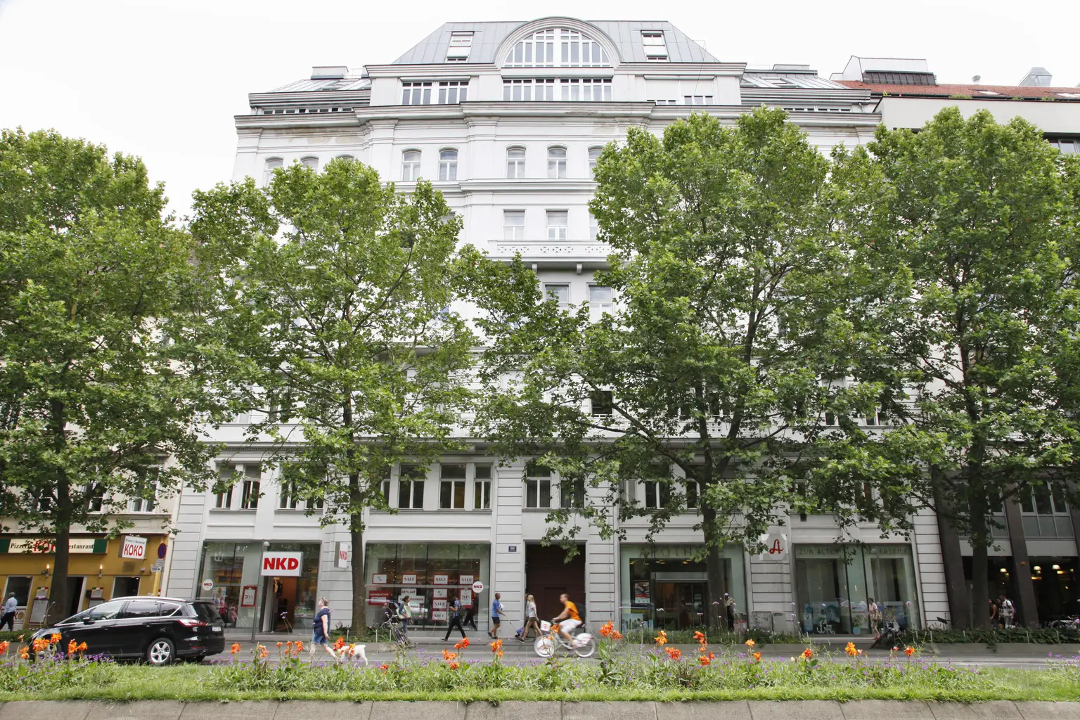 VERMIETET Praterstraße - Fläche im Innenhof
