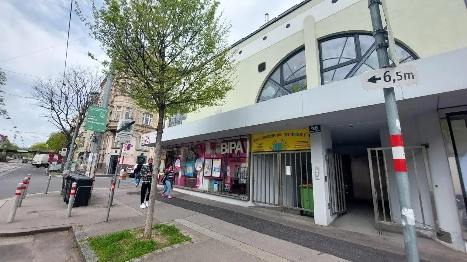 8 Hauseingang barrierefrei 1140