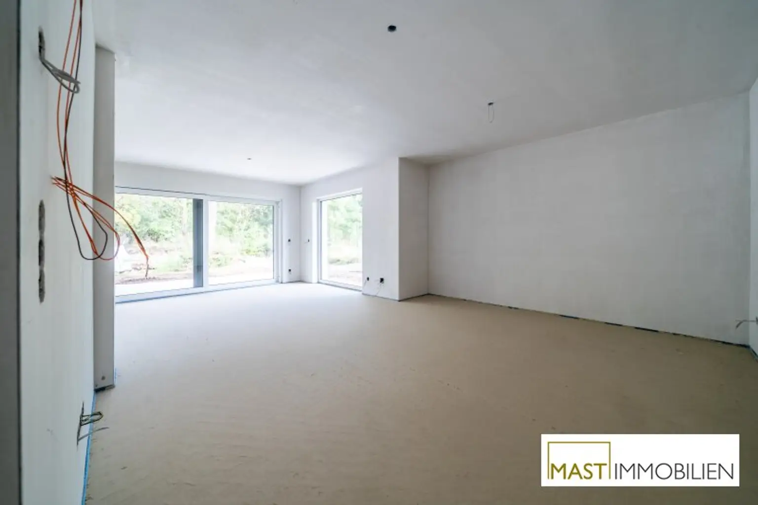 ERSTBEZUG - Modernes Einfamilienhaus mit 148 m² Wohnfläche, Balkon, Terrasse & 2 PKW-Stellplätzen in Strasshof – belagsfertig!