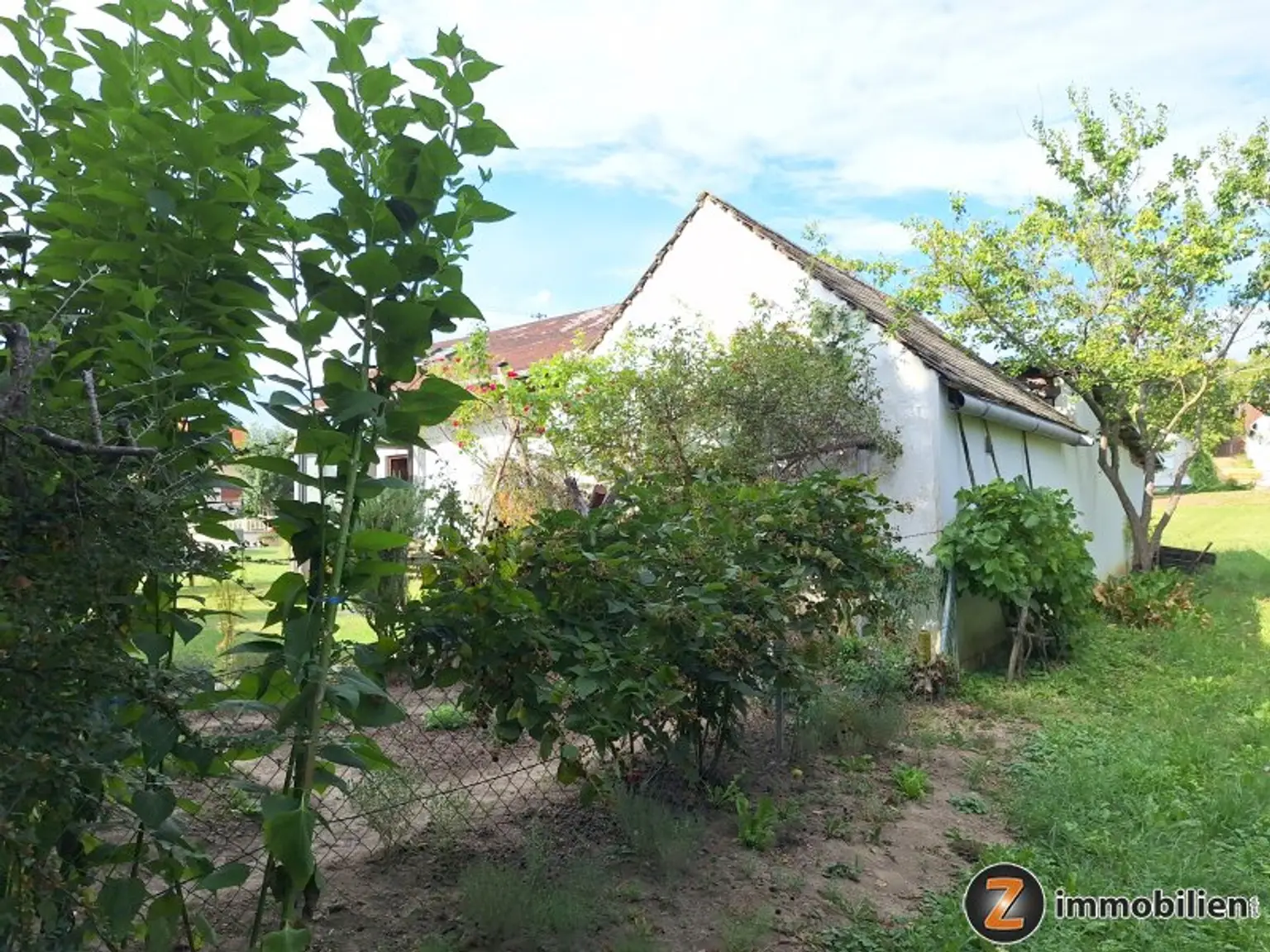 Kleinbachselten: Nettes Landhaus in Ortsrandlage