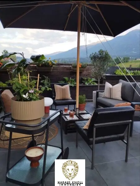 Wohn- und Betriebsgebäude in Natters