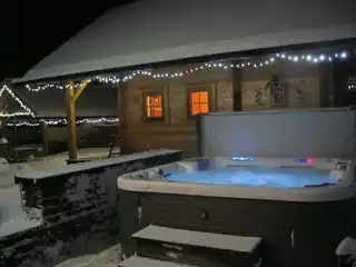 c369fd6c-df85-4ee4-9461-e81d7788fbf8