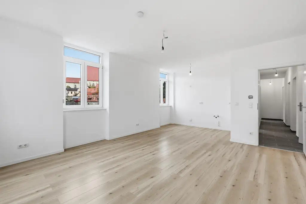 ERSTBEZUG NACH SANIERUNG - 4 Zimmer Wohnung in Eggenburg!