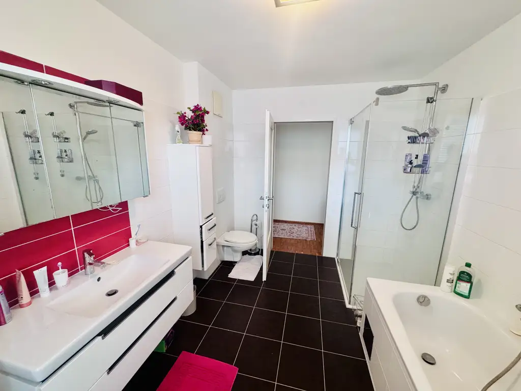 Modernes Einfamilienhaus mit 134 m² Wohnfläche in Ruhelage am Marchfeldkanal