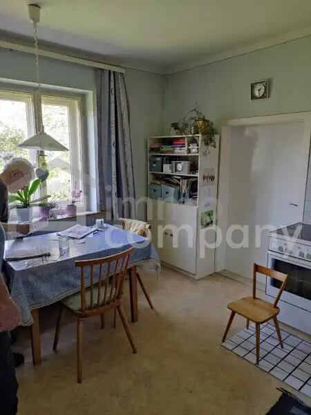 Am beliebten Rosenberg!  Altes Bauernhaus in unverbaubarer, ruhiger, sonniger Lage mit  großem Baulandgrundstück