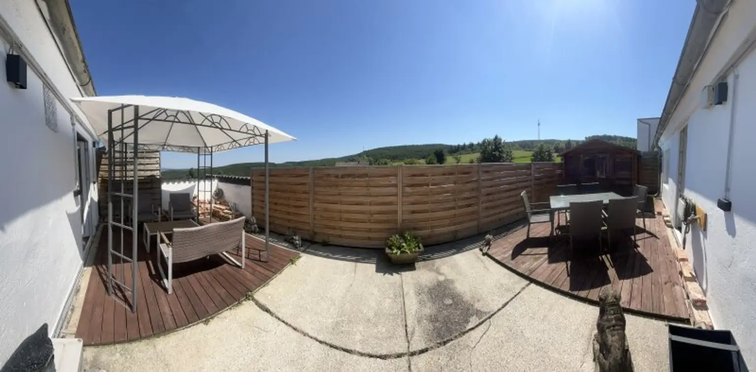 TRAUMHAFTE TERRASSENWOHNUNG IN GÖTTSCHACH - 3 ZIMMER