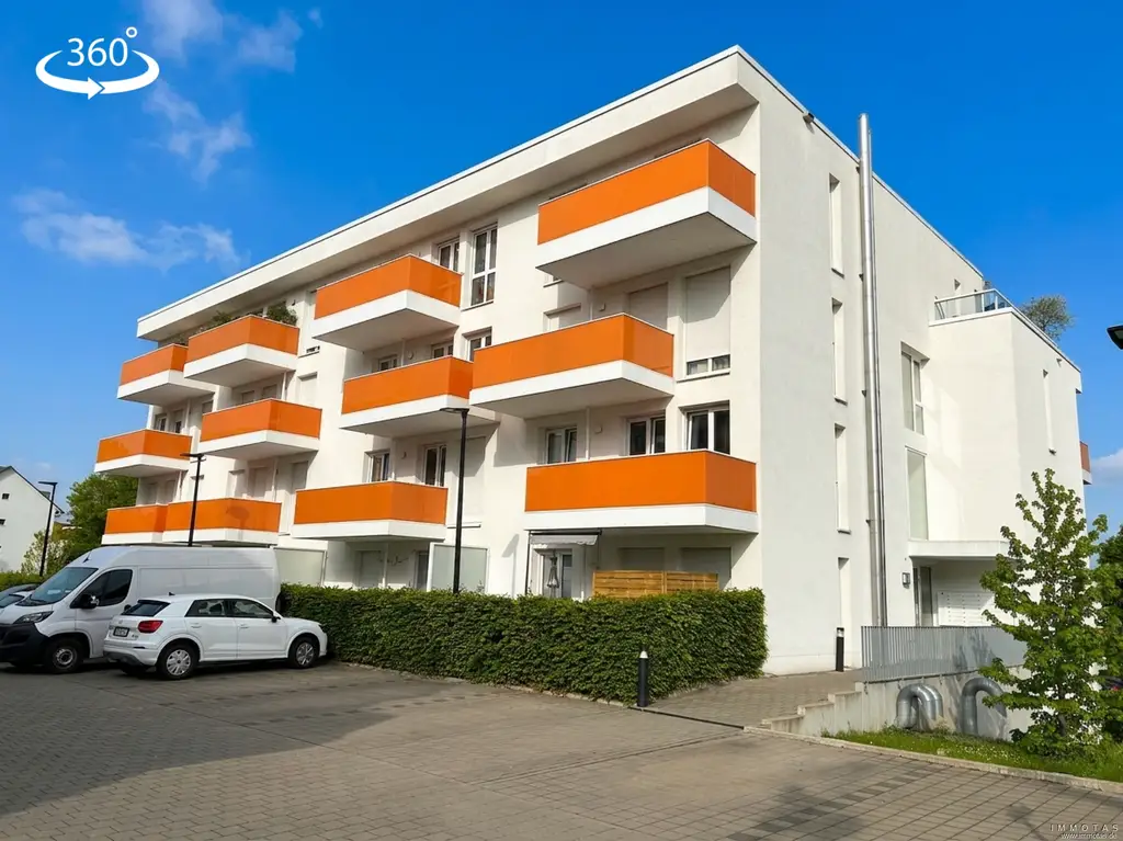 Carlsgarten - Leerstehende barrierefreie 2-ZKB-Wohnung mit Balkon, Aufzug & Stellplatz