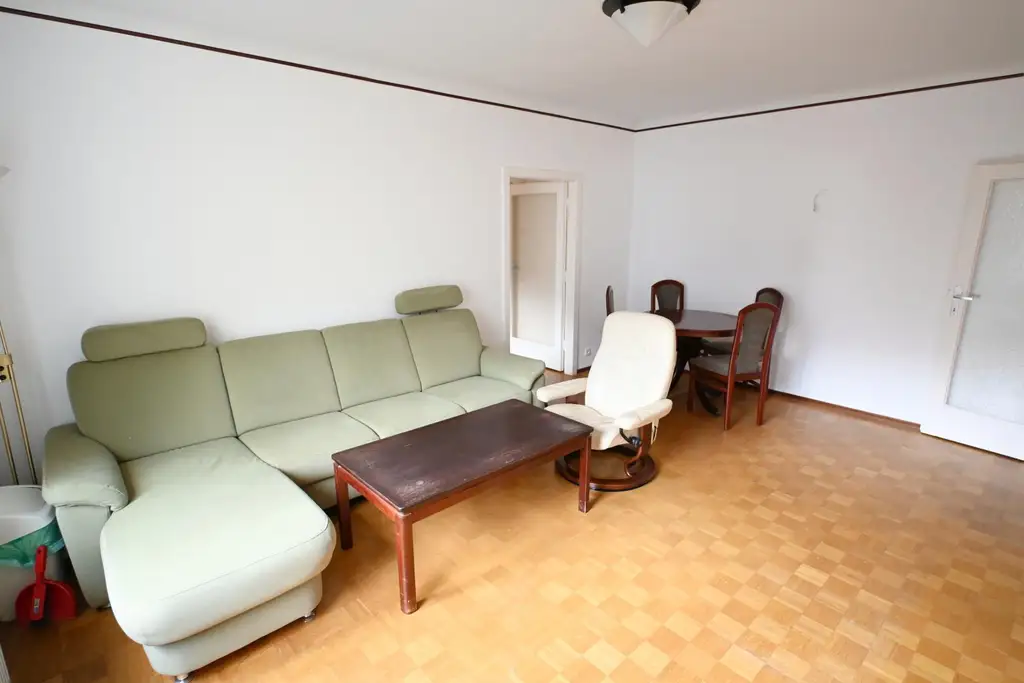 " ++ FastImVierten ++ ruhige Lage ++"