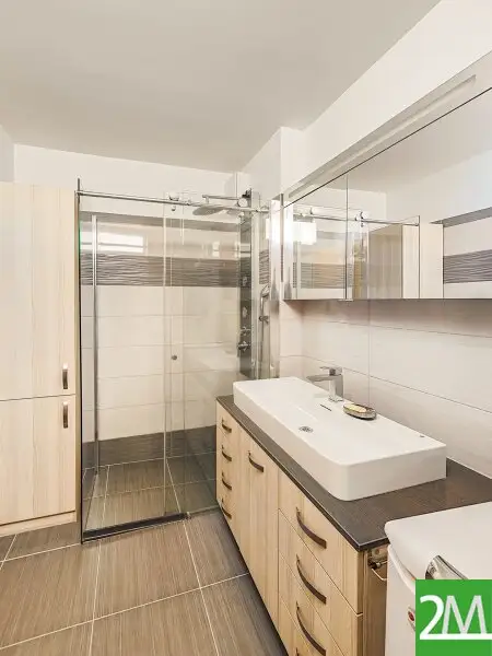 Charmante 3-Zimmer-Wohnung unweit der Marx Halle