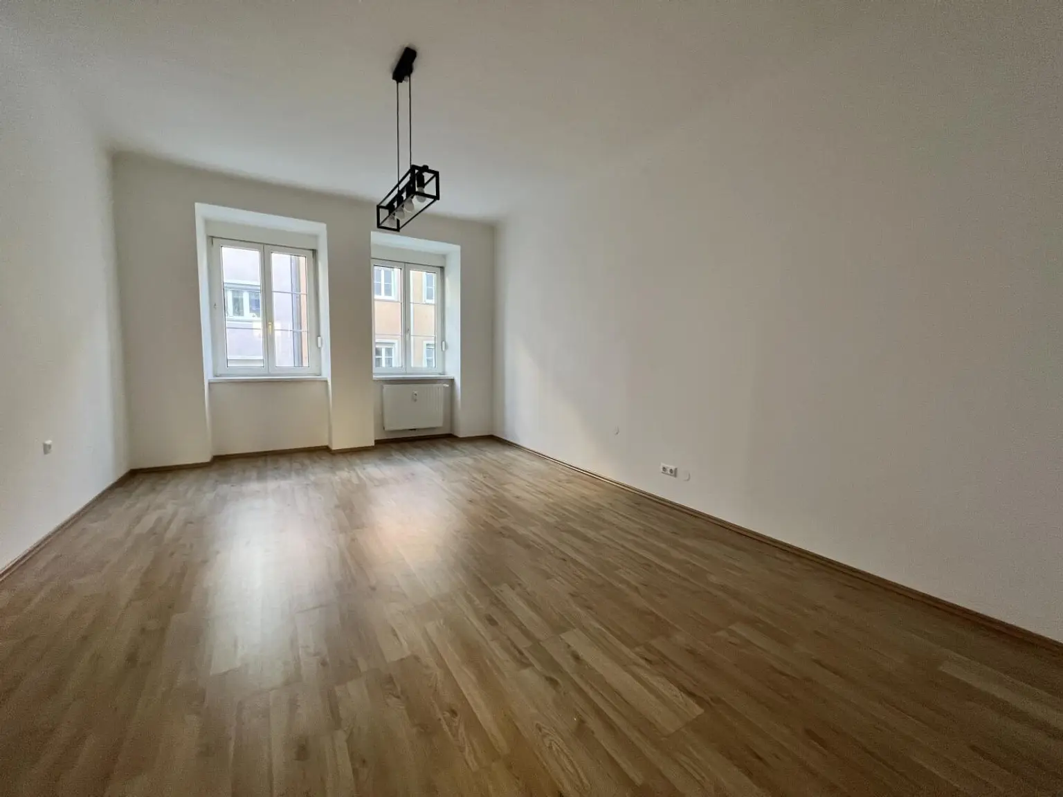 20230209_141335129_iOS