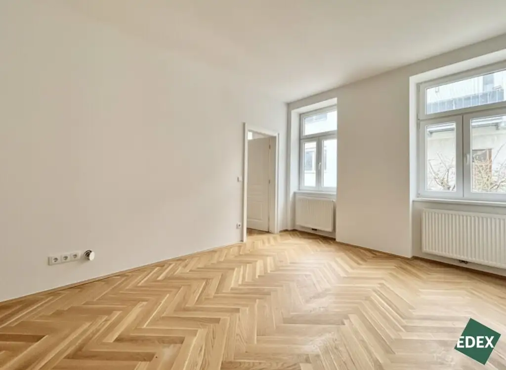 Erstbezug nach Generalsanierung – Charmante 2-Zimmer-Altbauwohnung in ruhiger Innenhoflage