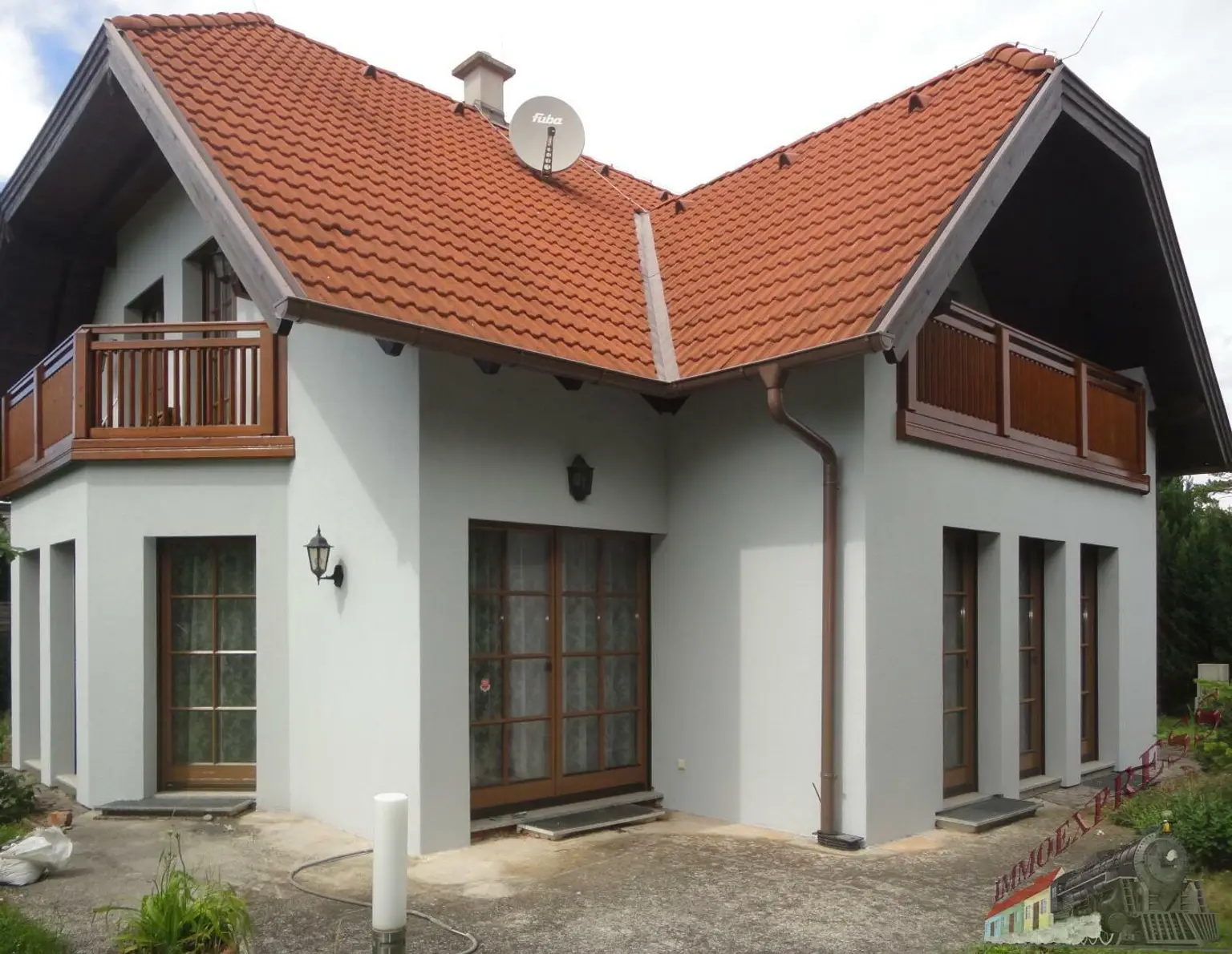 Großzügig gebautes Einfamilienhaus (Baumeisterhaus) auf 950m² Grund - nur ca. 25min nach Wien!