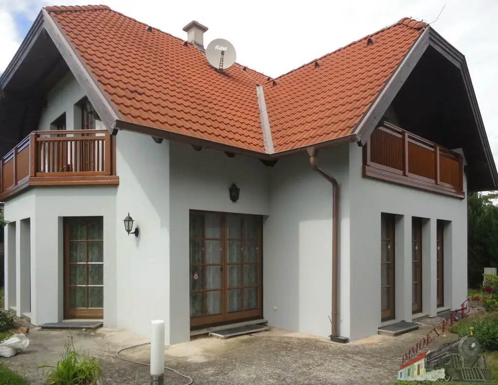 Großzügig gebautes Einfamilienhaus (Baumeisterhaus) auf 950m² Grund - nur ca. 25min nach Wien!