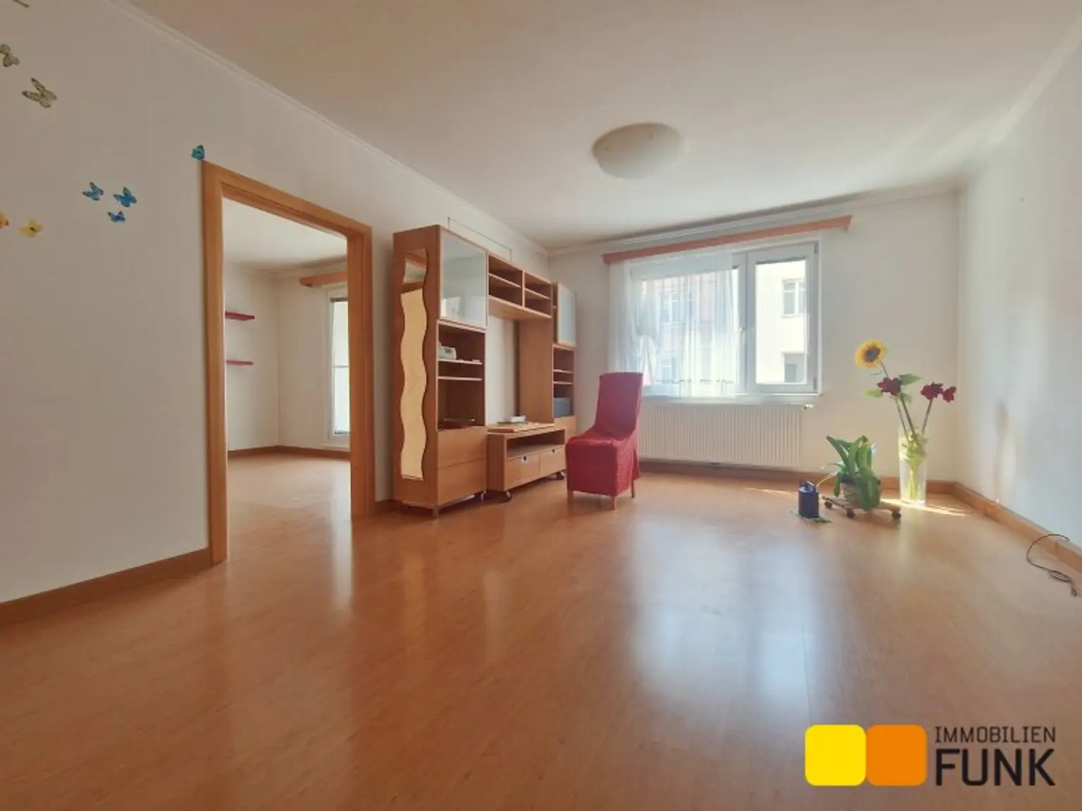 Gepflegte 3 Zimmerwohnung, 92 m², Sofortbezug